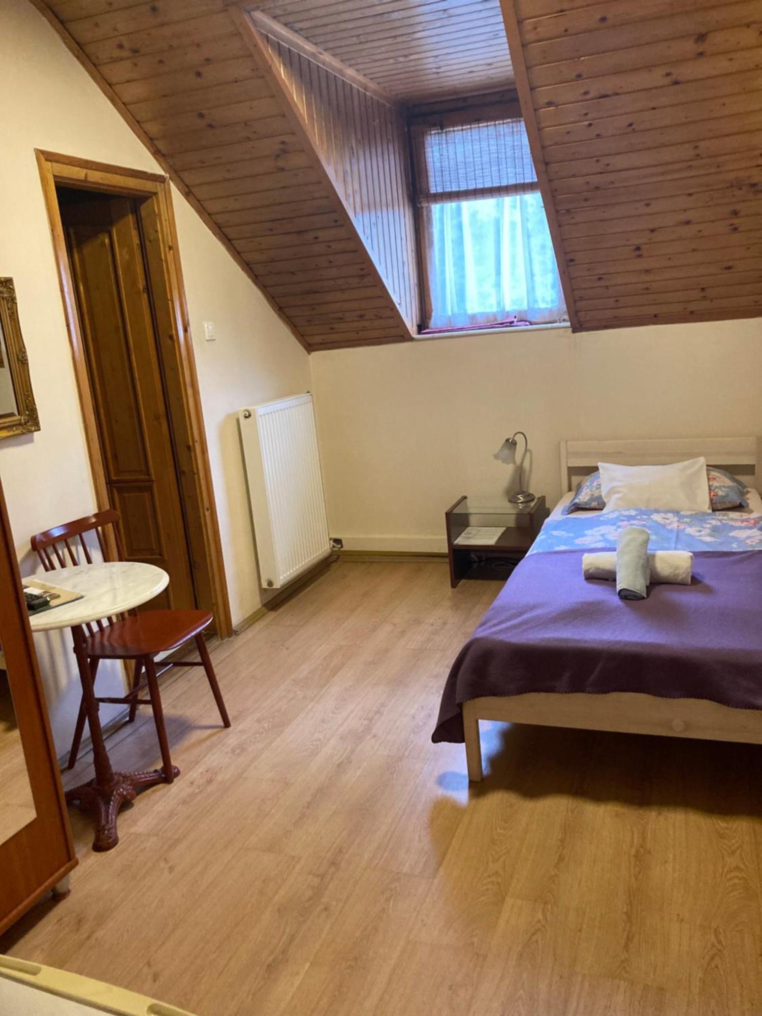 Retro Panzio Bed and Breakfast Πετς Εξωτερικό φωτογραφία